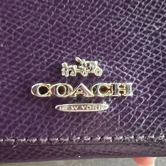 COACH Purple Leather Wallet with Gold Hardware AUTHENTIC - Picture 11 of 12
